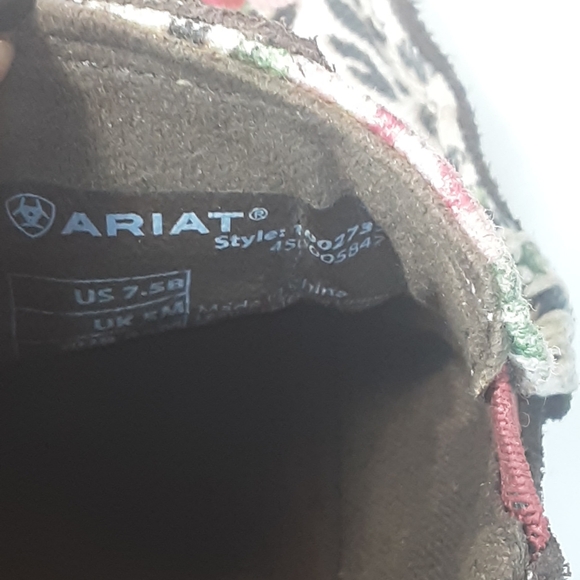 Ariat Shoes - Picture 9 of 12